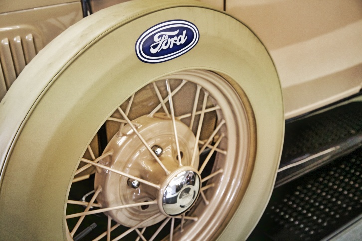 yellow ford tire spare